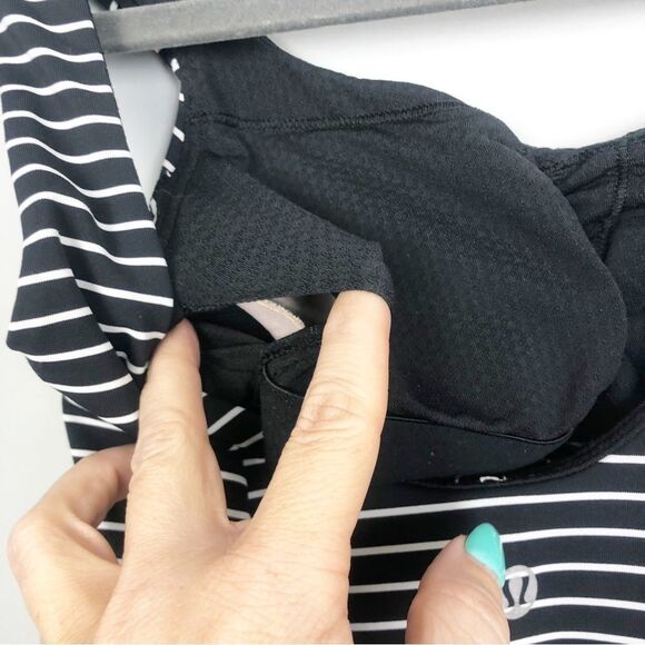 LULULEMON ATHLETICA | Aria II Black & White Striped Long Tank Top Women’s Size 2 - Picture 4 of 8